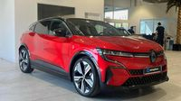 Renault Mégane E-Tech Electric EV60 220ch Iconic super charge -C — photo 3
