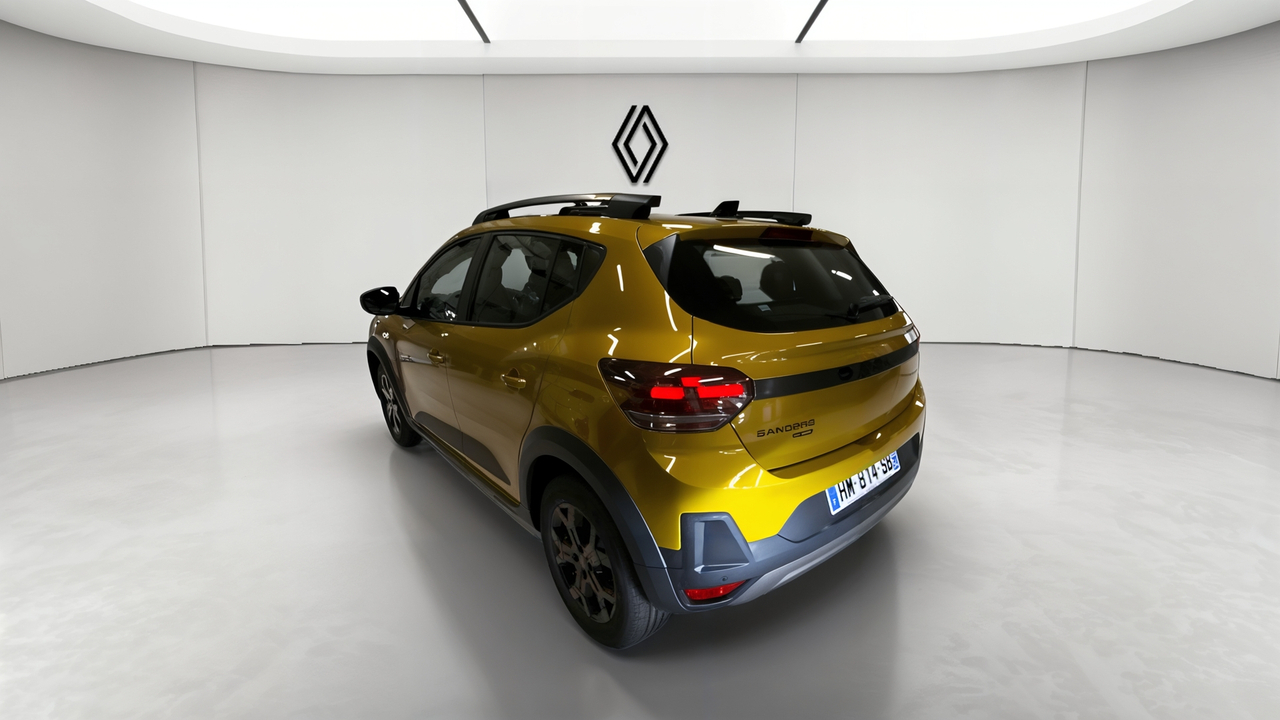 Dacia Sandero Hybrid 155 — photo 3
