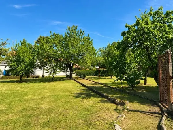 Terrain 500 m²