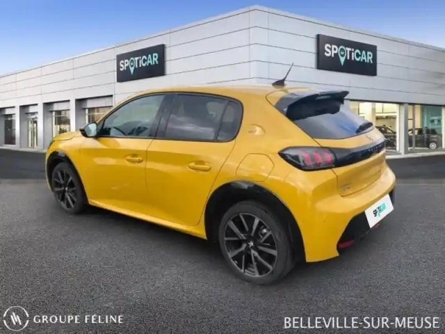 Peugeot 208 1.2 puretech 100ch s&amp;s gt pack — photo 7