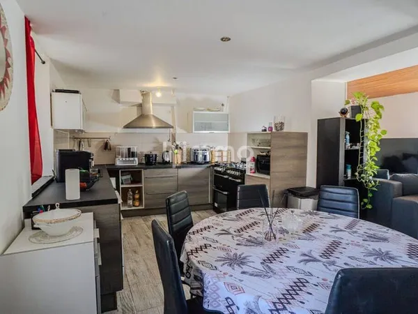 Maison 6 pièces 109 m²