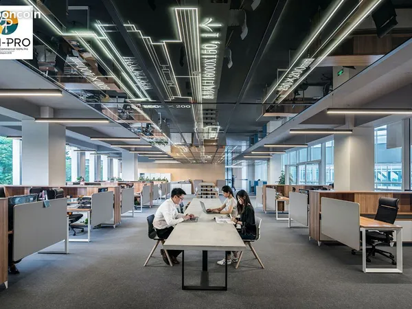 Bureaux 600 m² EYSINES