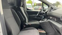 Peugeot Partner Standard 650kg BlueHDi 100ch S&S Premium — photo 19