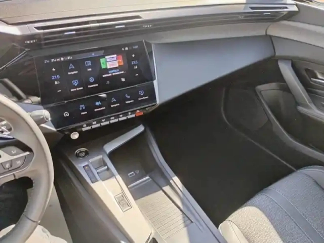 Peugeot 408 hybrid 145 e-dcs6 allure — photo 22