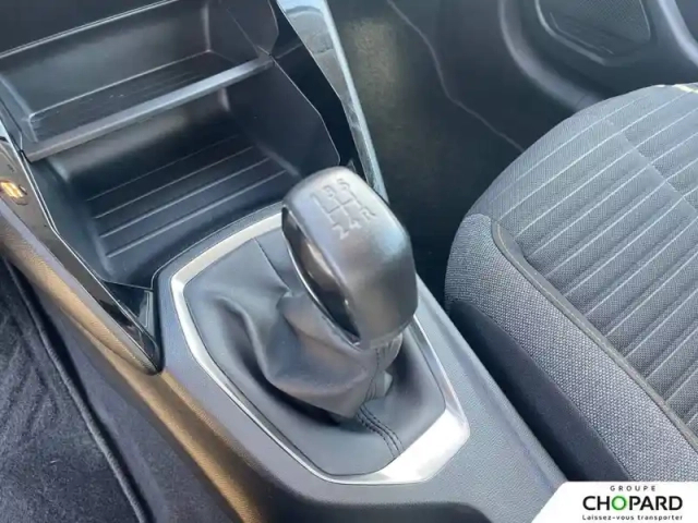 Peugeot 208 puretech 75 s&amp;s bvm5 — photo 2