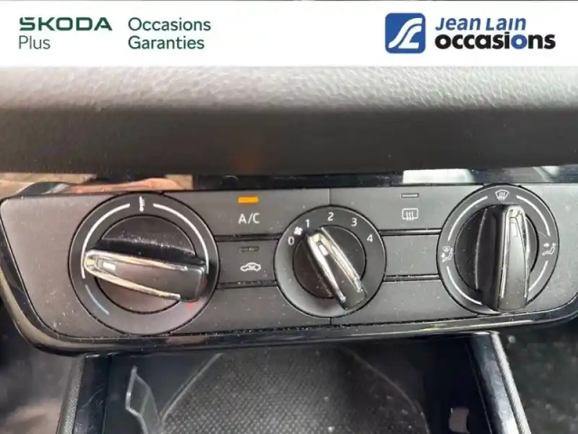 Skoda Fabia 1.0 mpi 80 ch bvm5 — photo 20