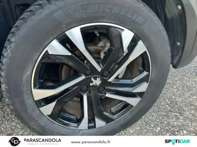 Peugeot 2008 1.5 bluehdi 130ch s&amp;s allure eat8 125g — photo 11