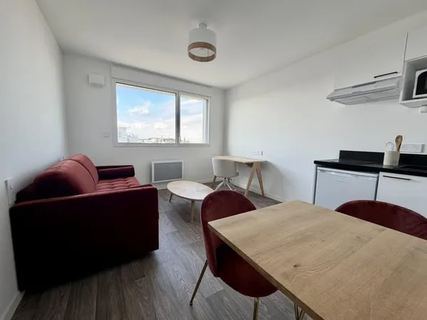 A LOUER - GROUPE GIBOIRE - APPARTEMENT T1 MEUBLE - RENNES