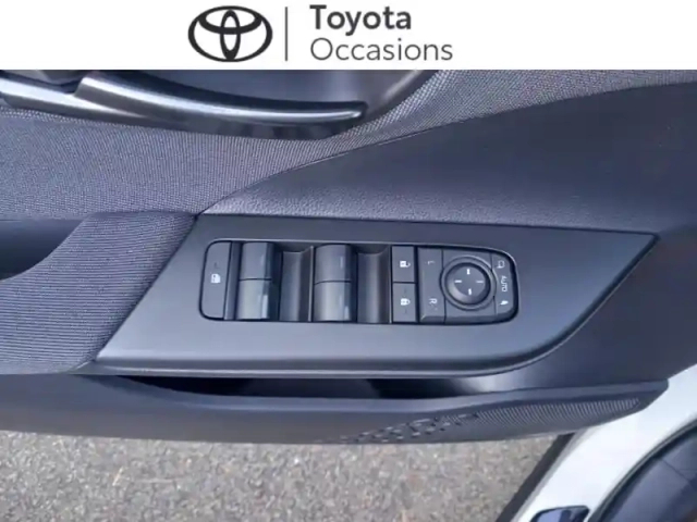 Toyota C-Hr 2.0 hybride rechargeable 225ch graphic my26 — photo 13