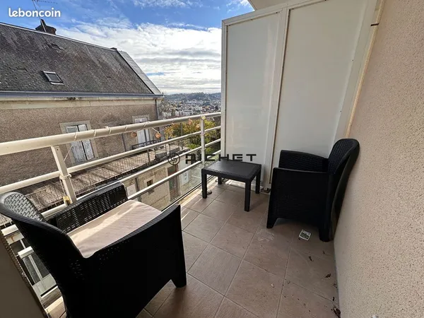 Studio 1 pièce 27 m²