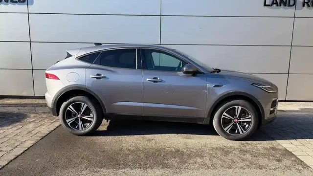 Jaguar E-Pace 2.0 p200 ch flexfuel mhev awd bva — photo 6