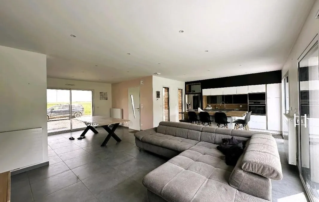 Photo 5