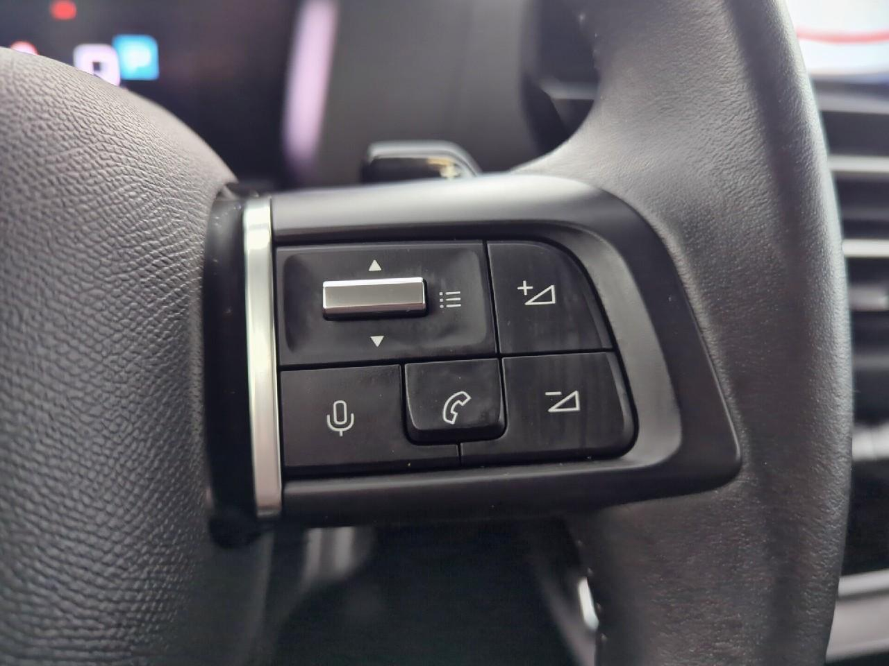 Citroën C4 puretech 130 eat8 plus — photo 24