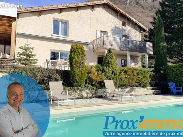 Maison 6 pièces 140 m²