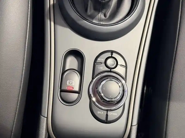 Mini Mini countryman 136 ch bva7 — photo 44