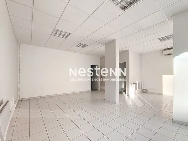 Local commercial à louer à Auch - 54 m², basse-ville