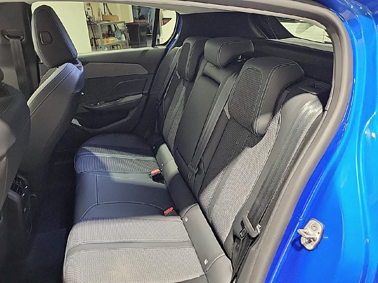 Peugeot 308 puretech 130ch s&s bvm6 allure — photo 13
