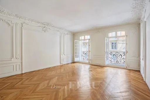 Appartement 8 pièces 269 m²