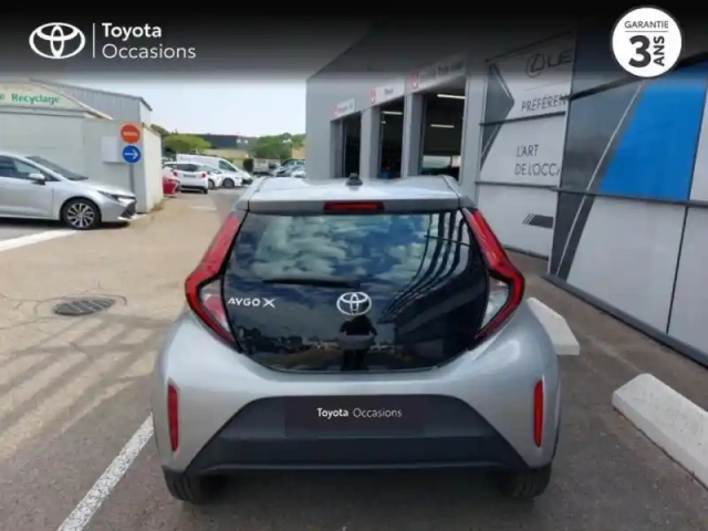 Toyota Aygo X 1.0 vvt-i 72ch active business — photo 4