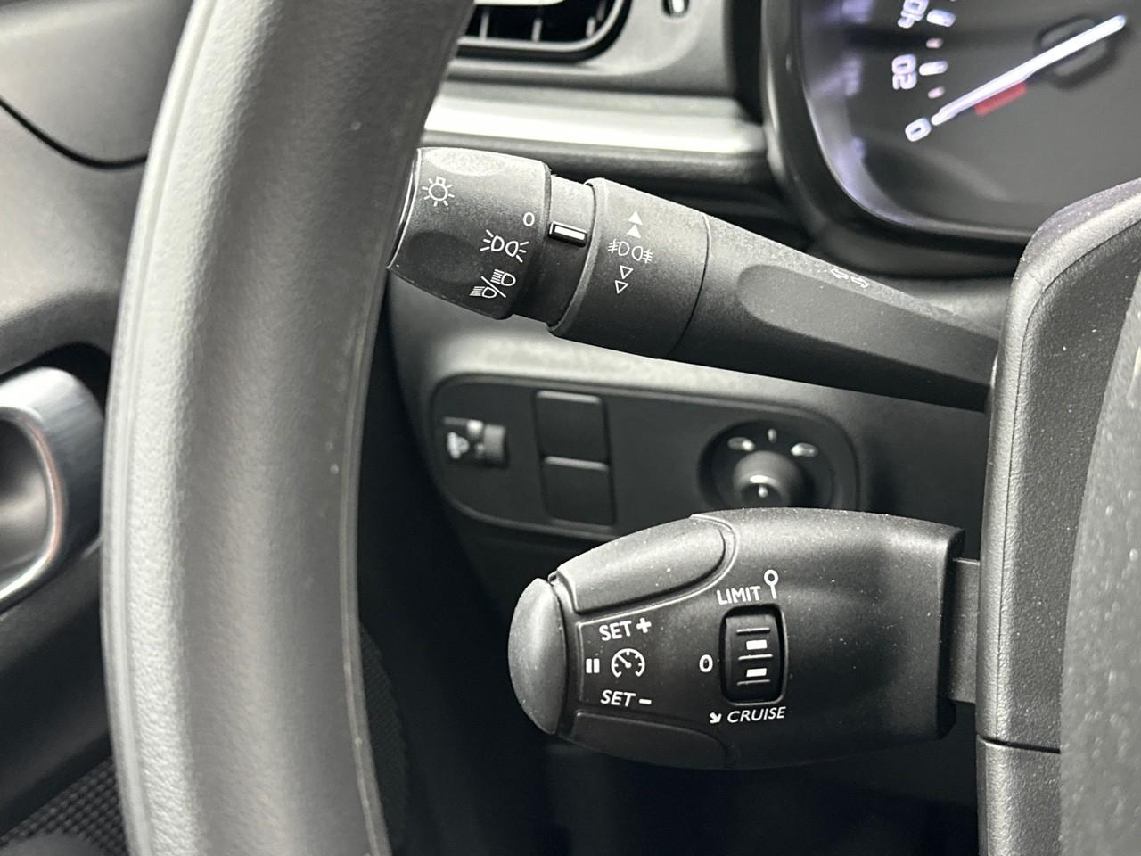 Citroën C3 bluehdi 100 bvm6 you — photo 17