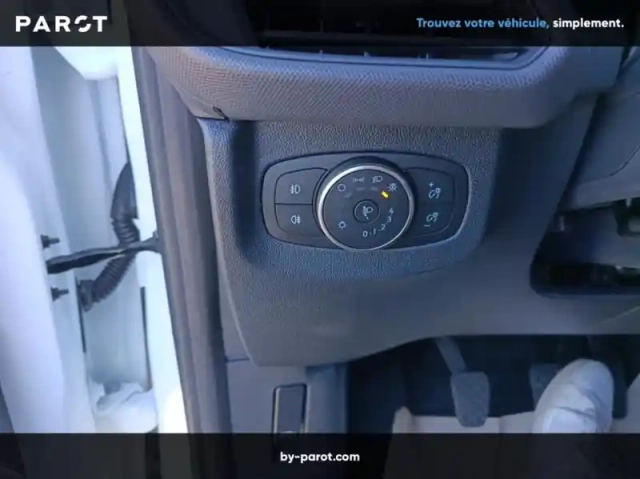 Ford Transit Courier fourgonnette 1.0 ecoboost 100ch cabine approfondie trend — photo 21