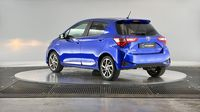 Toyota Yaris 100h Chic 5p — photo 8