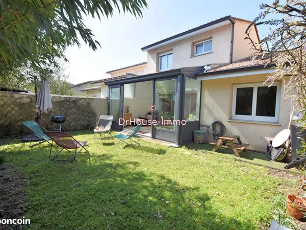 Maison 6 pièces 109 m²