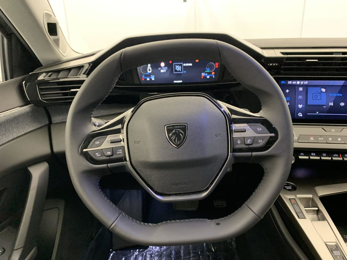 Peugeot 308 — photo 15