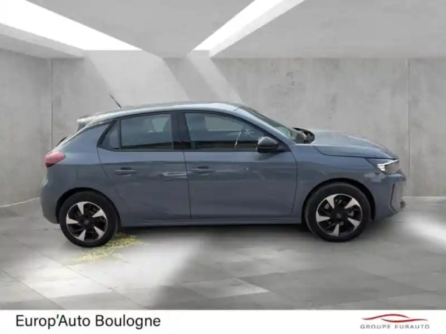 Opel Corsa electric 156ch gs — photo 4