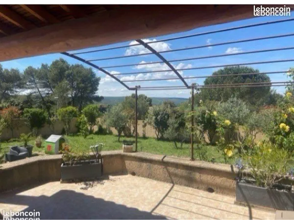 Villa T6 150 m2 sur 1500m2