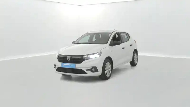 Dacia Sandero sce 65 — photo 10