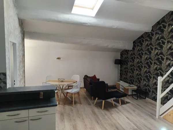 Appartement de 51m2 à louer sur Caromb