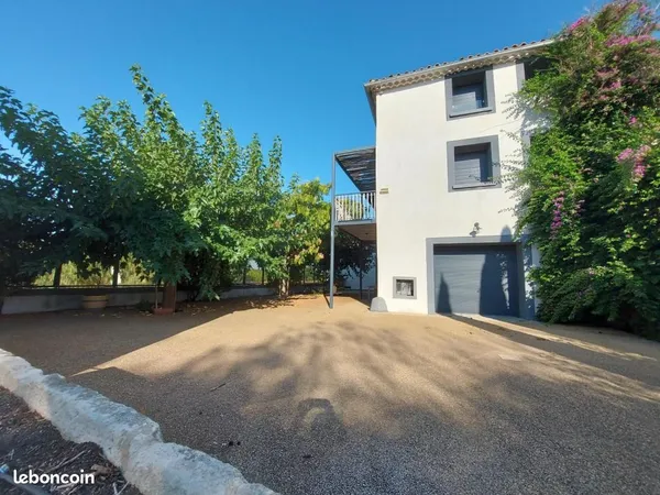 Villa 5 pièces 160 m²