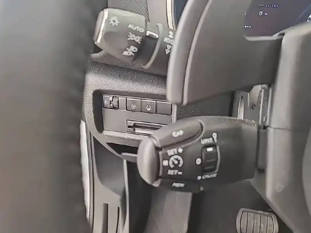 Citroën C5 Aircross hybride 145 e-dcs6 — photo 49