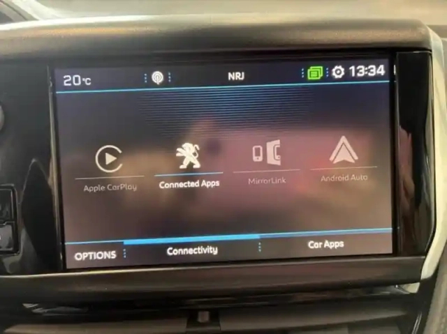 Peugeot 208 1.2 puretech 82ch style 5p — photo 11