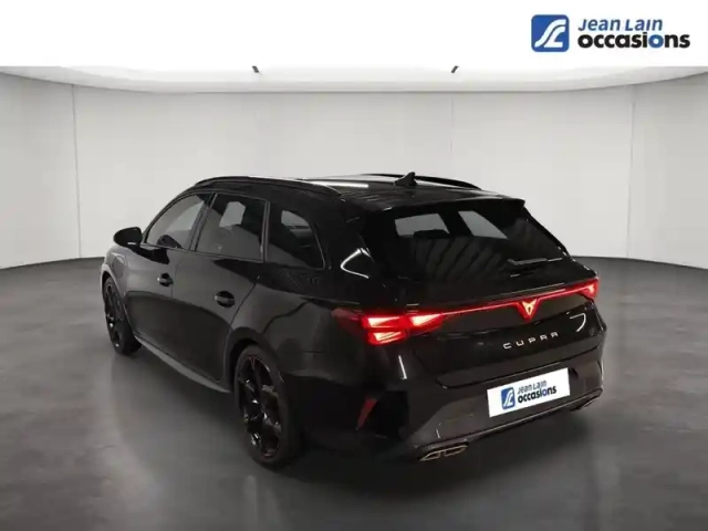 Cupra Leon sportstourer ehybrid 272 ch dsg6 — photo 12