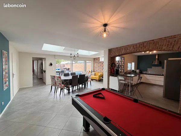 Maison 8 pièces 180 m²