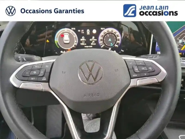 Volkswagen Golf 1.5 ehybrid 204 dsg6 — photo 38