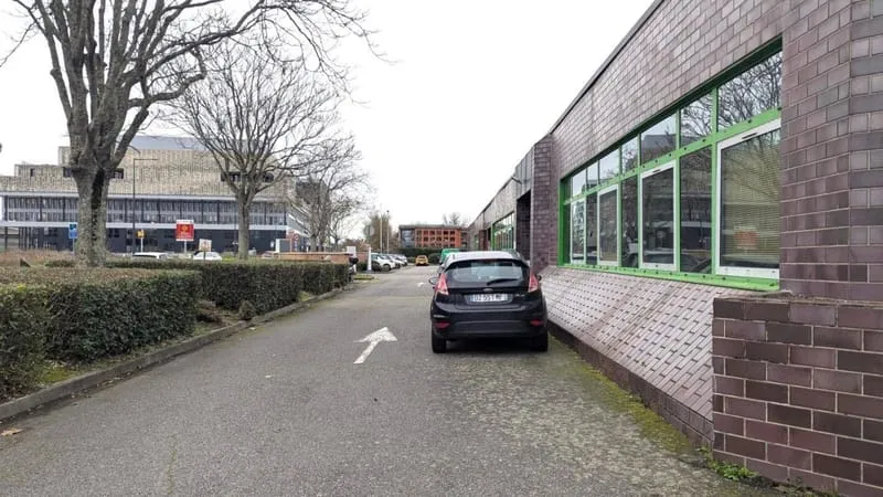 Photo 3