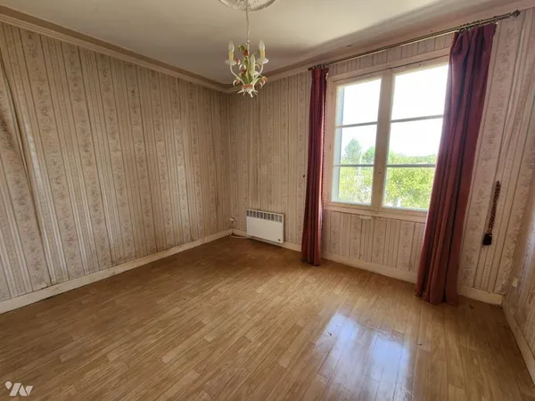 Vends maison de ville - 67 m² - 3 pièces, 2 chambres - Amboise 37400