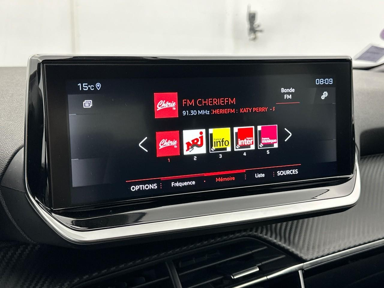 Peugeot 2008 puretech 130 s&s eat8 allure pack — photo 22