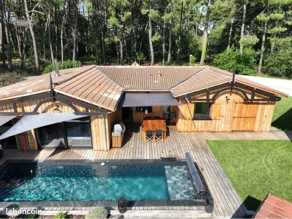 Villa t6 traditionnelle du bassin a vendre