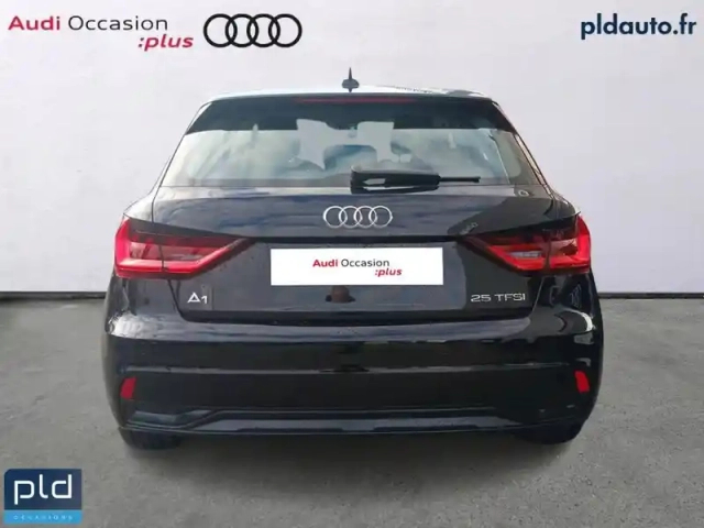 Audi A1 sportback 25 tfsi 95 ch s tronic 7 — photo 7