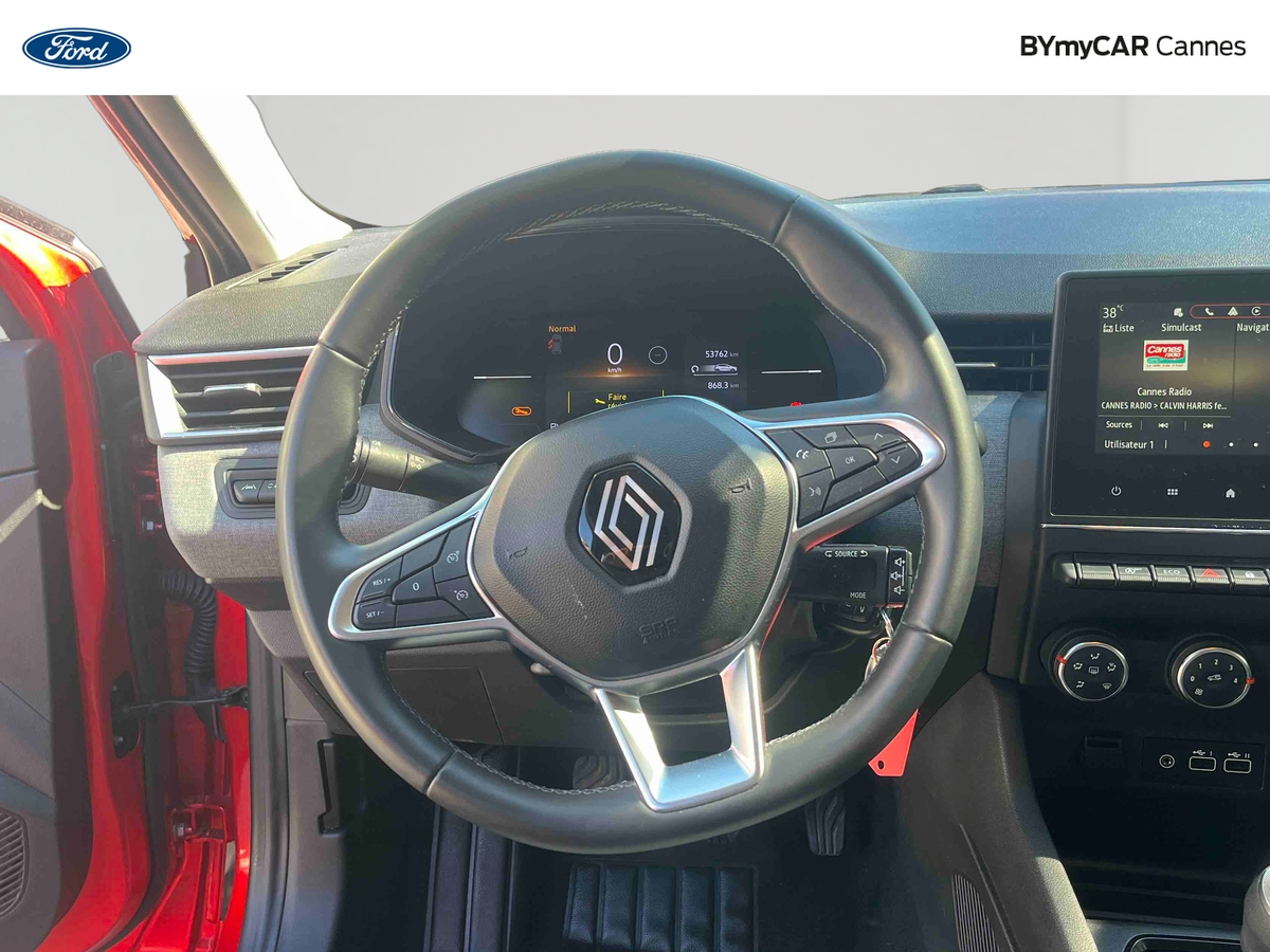 Renault Clio TCe 90 — photo 10