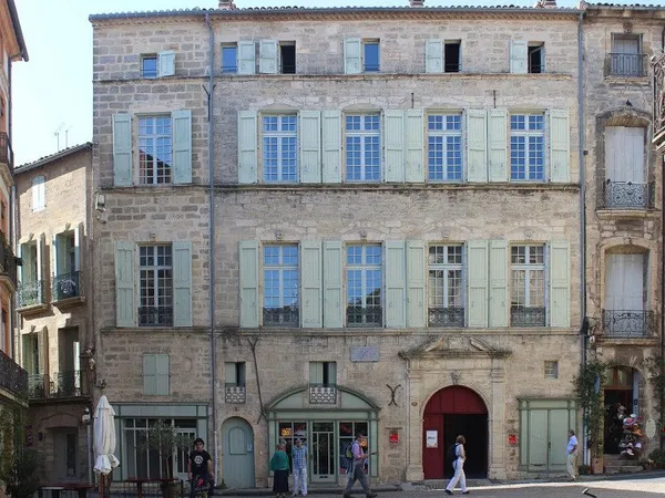 Appartement 4 pièces 120 m²