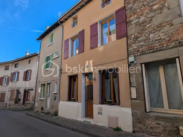 MAISON DE VILLE 3 CHAMBRES
