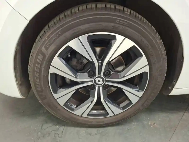Renault Clio blue dci 100 — photo 16