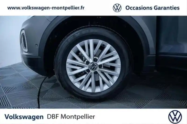 Volkswagen T-Roc 1.0 tsi 110 start/stop bvm6 life — photo 9