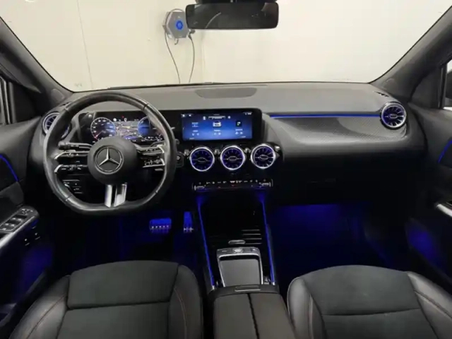 Mercedes Gla 250 e hybrid eq amg line — photo 11
