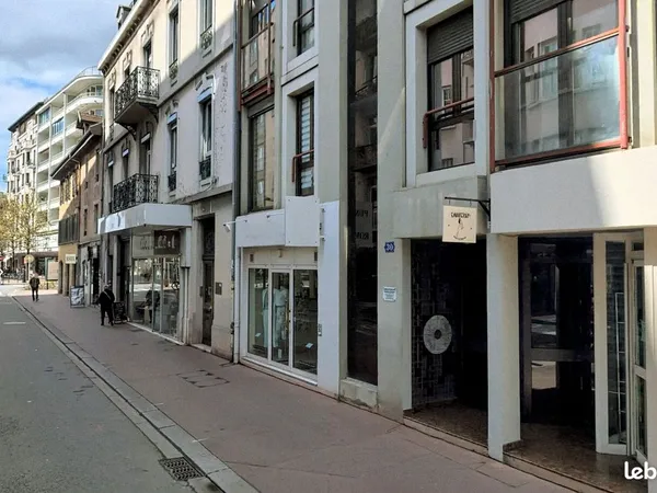 Annecy centre - droit au bail - coffee shop / vente à emporter / épicerie fine/...